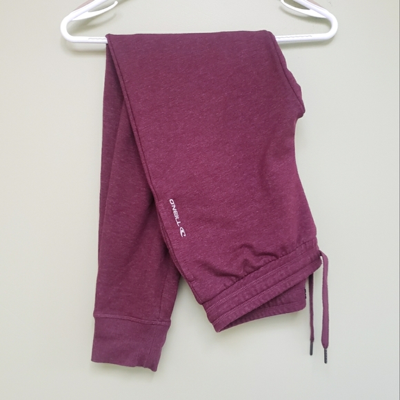 O'Neill Cuffed Joggers Burgundy Size Med - Picture 1 of 9